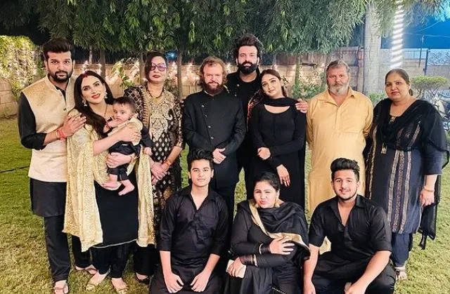 diwali pic hans raj hans family