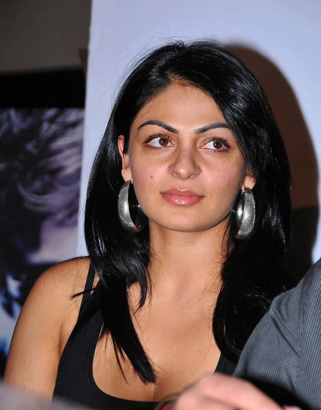 Neeru Bajwa 