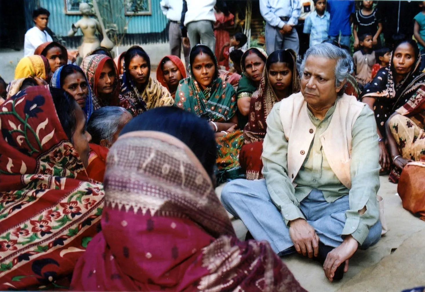 Yunus with grameen bank