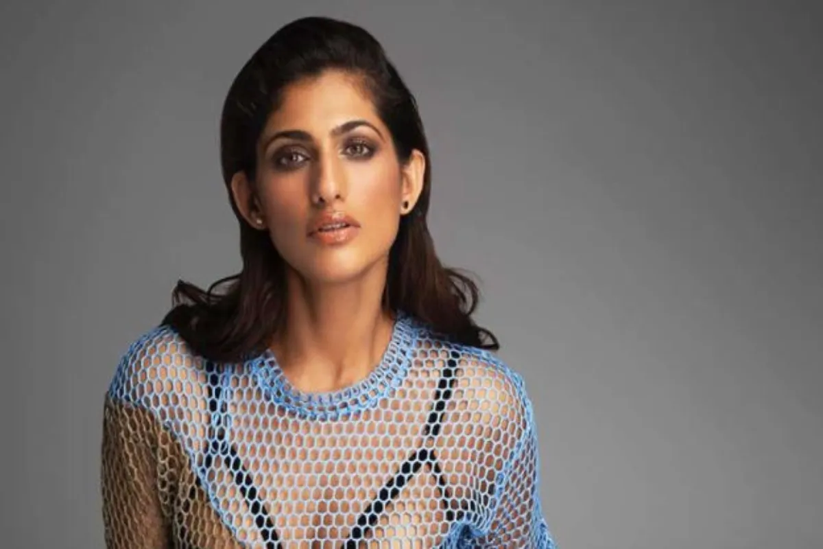 Kubbra Sait birthday photos