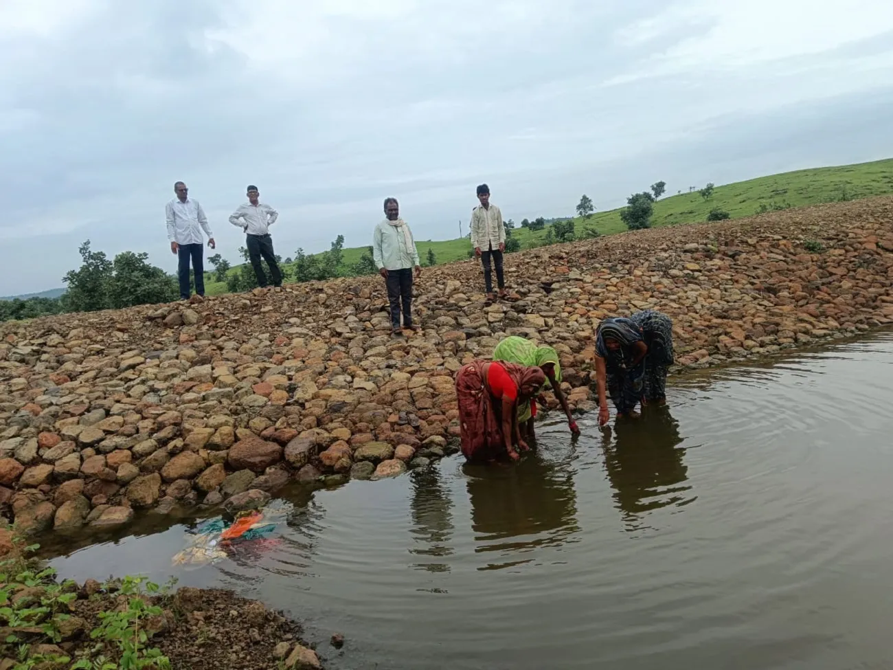 KHARGONE FISHING FARMING