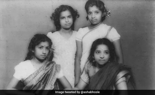 Asha bhosle childhood image