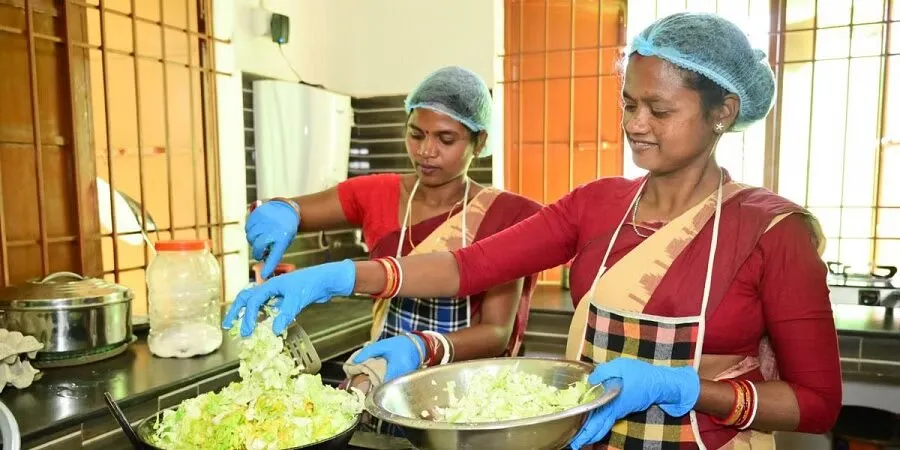 indira canteen karnataka