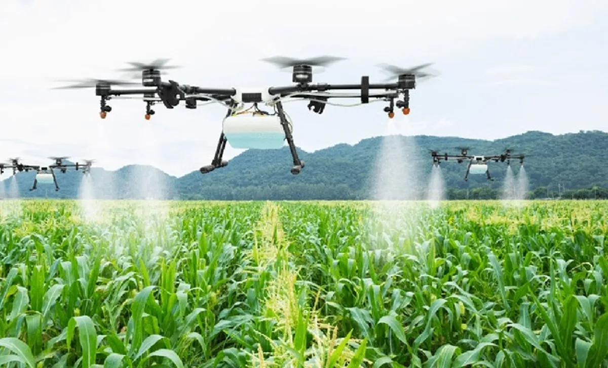 UP female farmers using drones news