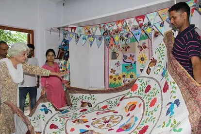 women SHG making bedsheets