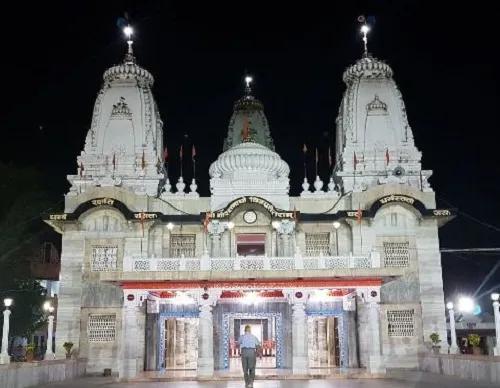 gorakhnath tample 600