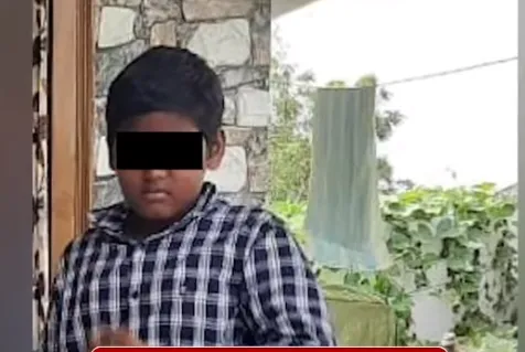 Attacks With Petrol On 10th Class Student in apatla 
