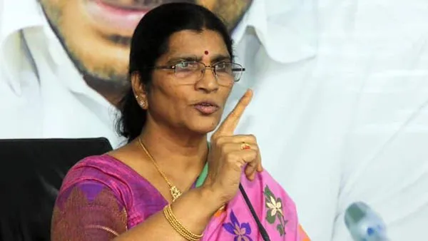 TDP should be given to JrNTR-KalyanRam: Lakshmi Parvathy 