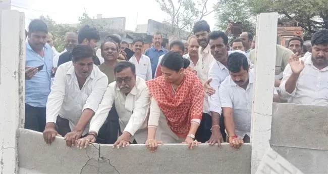 Tulja Bhavanireddy in another land dispute 