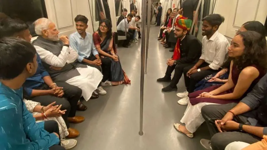 modi delhi metro