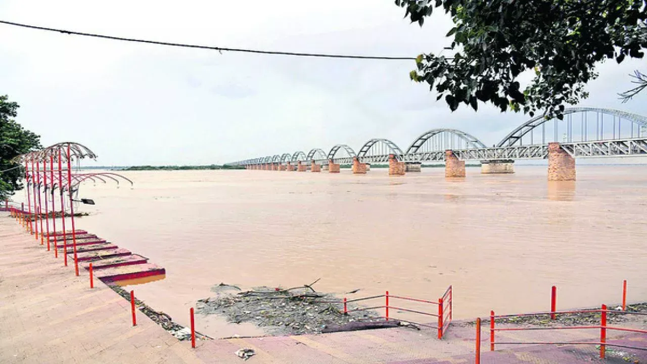 Dhavaleswaram: The steady Godavari at Dhavaleswaram... seems to have averted the threat