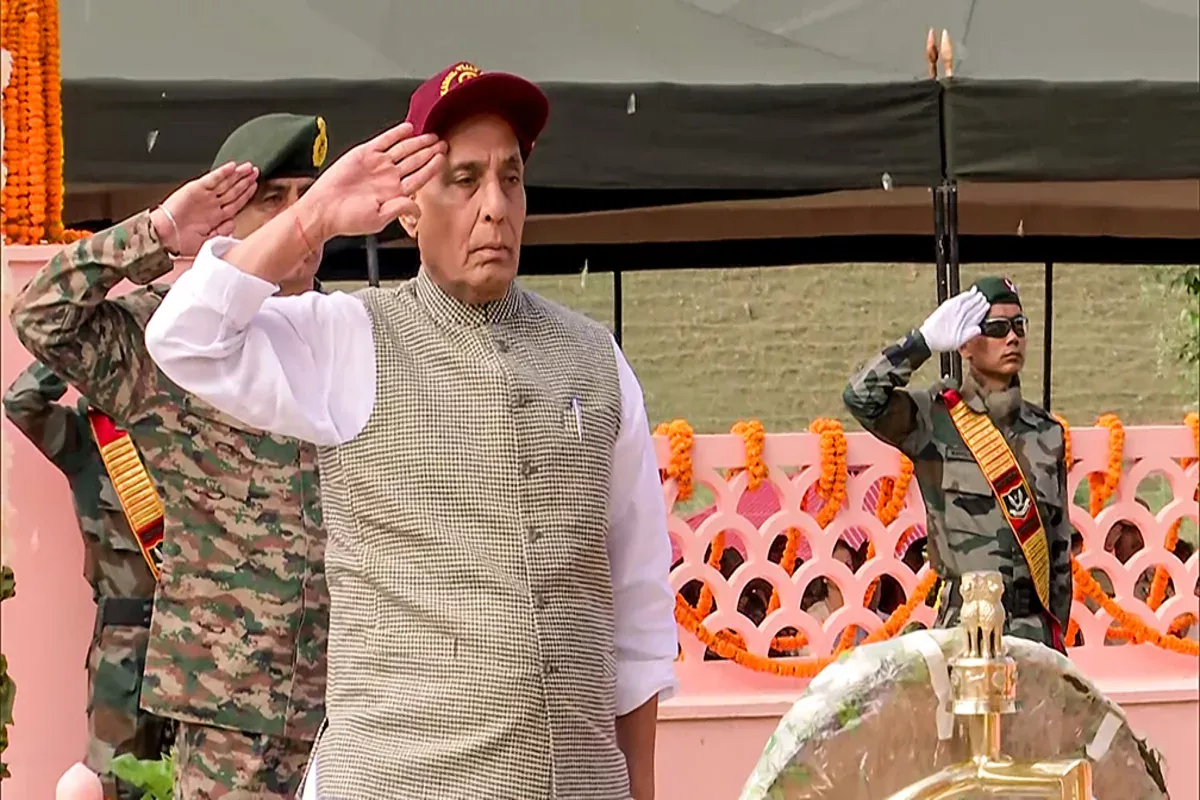 People should be ready to participate in war directly Rajnath Singh on Kargil Vijay Divas 