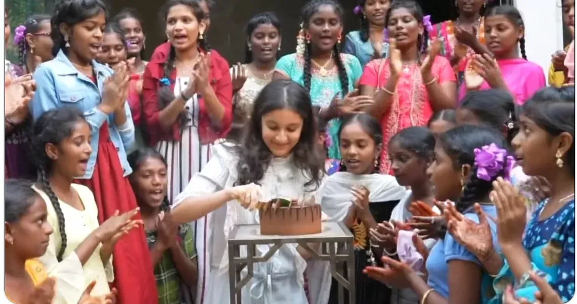 Sitara good heart on her birthday. Mother surpasses father in helping