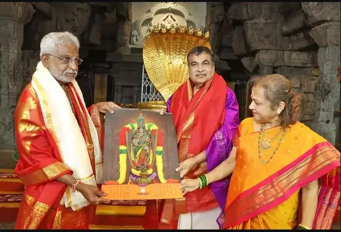Union Minister Nitin Gadkari visited Tirumala Srivara