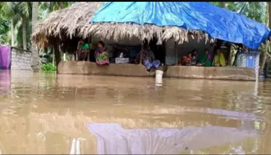 Konaseema drowned in flood Villages drowning 