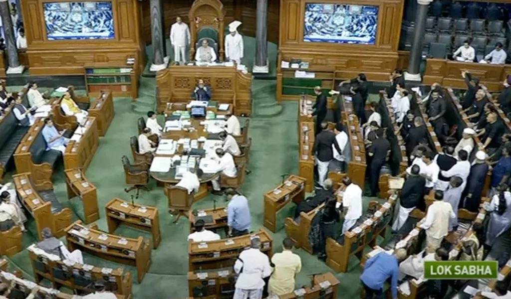 The same rumbling in the Parliament