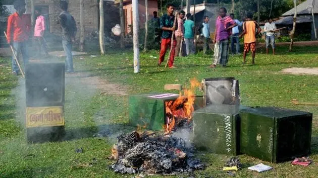 national-news-11-Dead-In-Violence-As-Bengal-Votes-For-Panchayat-Polls