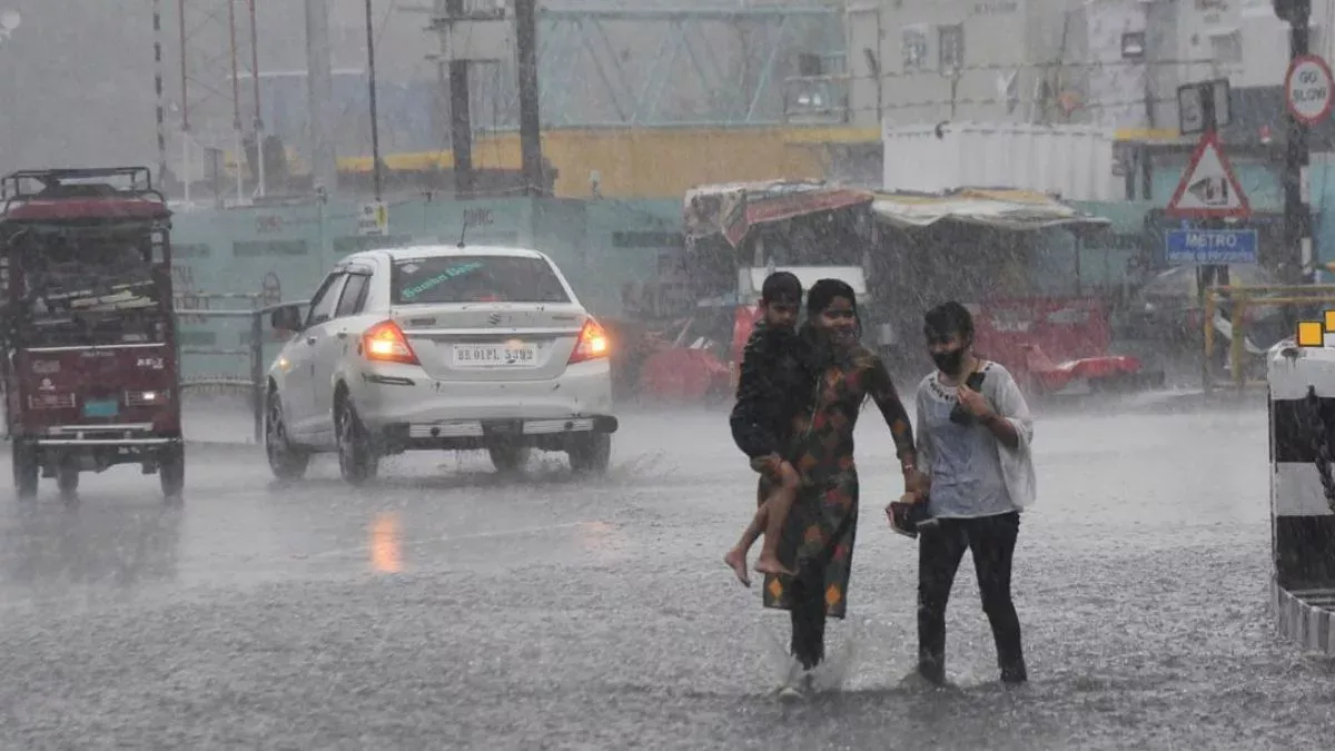 Red alert for Telangana. Chance of rainfall of 204 mm