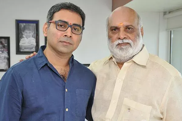 telugu-movie-rajamouli-director-raghavendra-rao-son-prakash-kovela-mudi-missed-the-chace-work-with-rajamouli-first-movie2