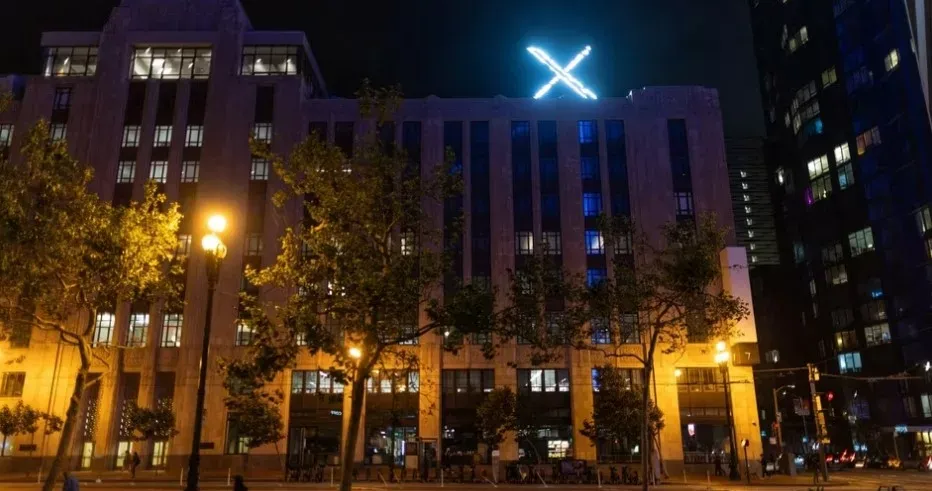 elan-musk-x-sign-removed-from-twitter-head-quarters-after-neigh-bours-complain