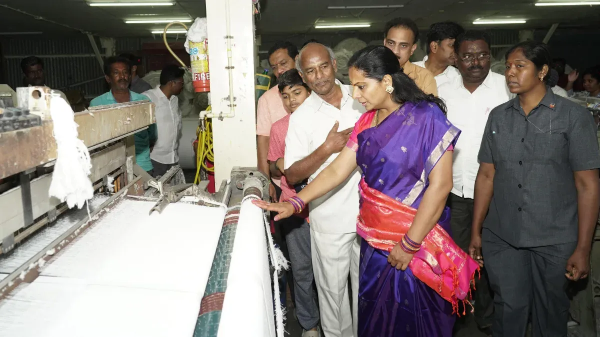 A poem by MLC kavitha interacted with textile industry managers and workers in Solapur. 