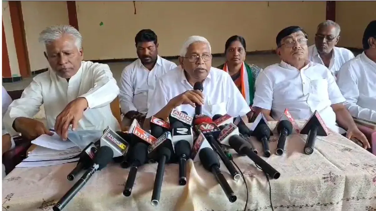 JAC president Professor Kodandaram media conference in Siddipet district Husnabad