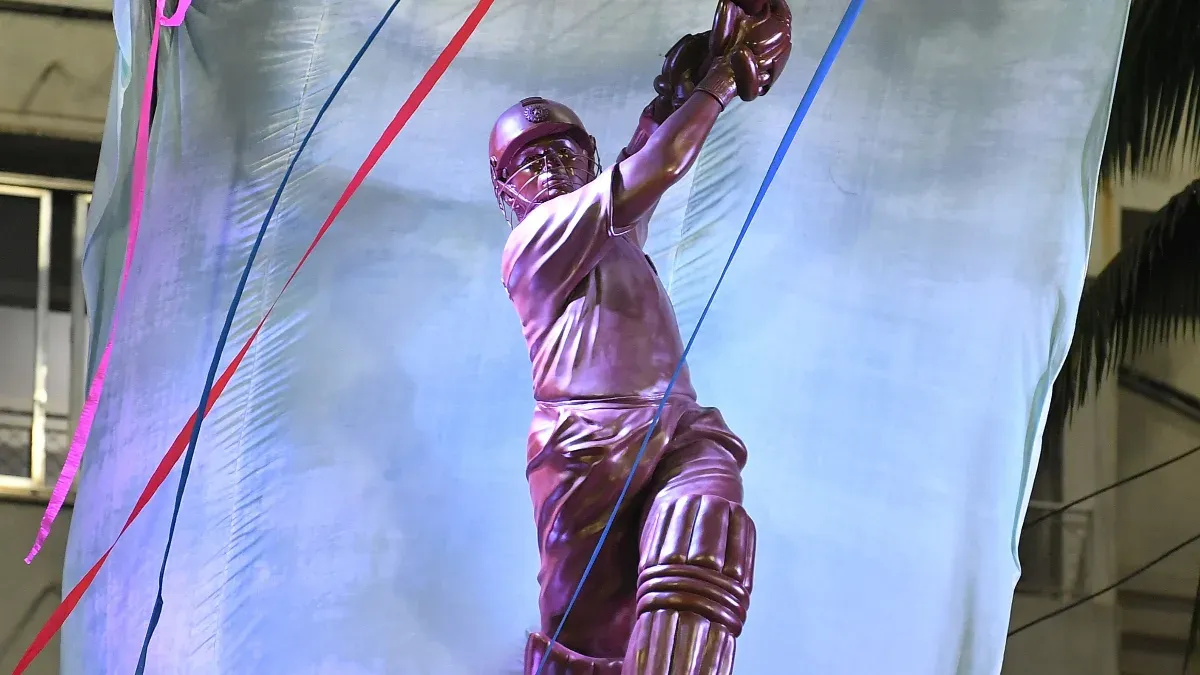 Sachin Tendulkar Statue Wankhede