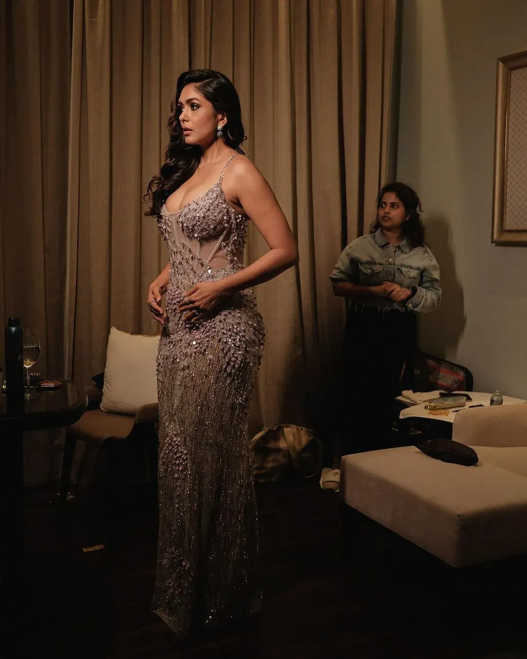 Mrunal Hot Pics