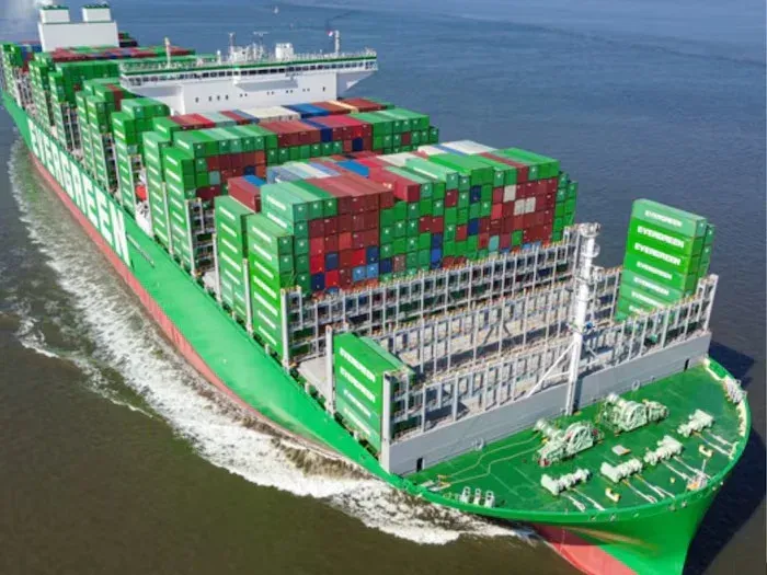 Cargo Ships Oil Consumption