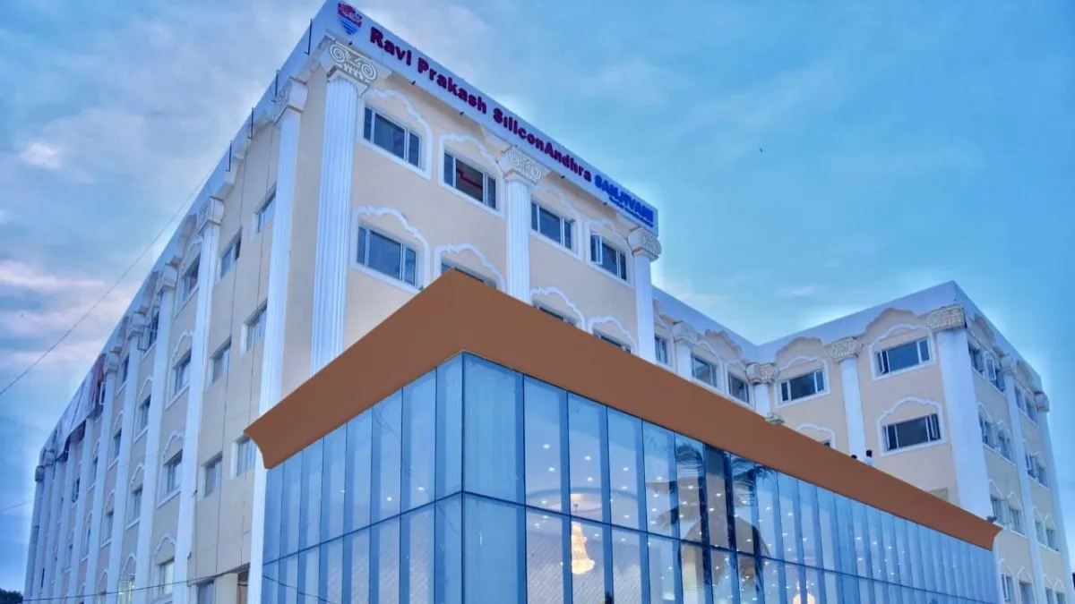 Ravi Prakash SiliconAndhra Sanjivani Hospital