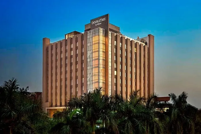 Doubletree Hilton Baani Gurugram