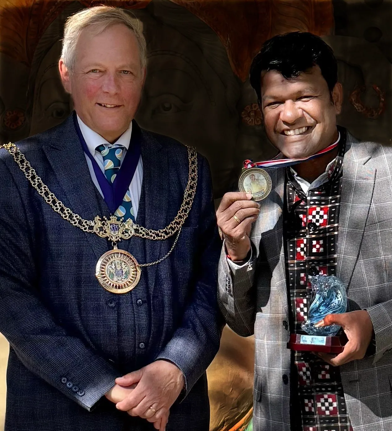sudarsan pattnaik with UK award 1