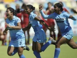 05-hockey-india-women-jr-600