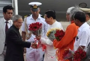 President at Airport     4
