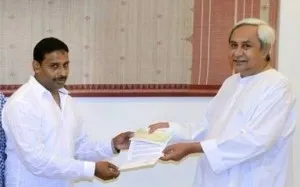 Abhimanyu with CM Naveen Patnaik