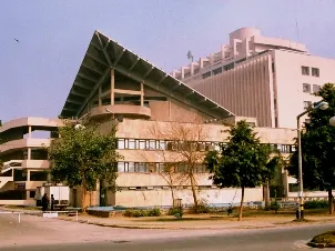 Delhi IIT ( source :indiacollegesearch.com)