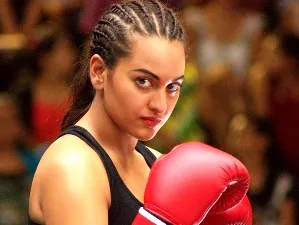 Sonakshi in Holiday