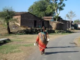 ( pic credit: videovolunteers.org)