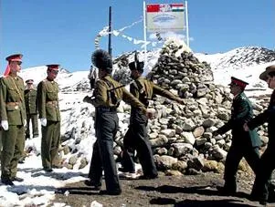Indian Chinese border flag staff meet (indiandefencereview.com)