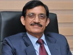 Dr Avinash Chander