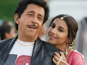 Naseer with Vidya in 'Dirty Picture'