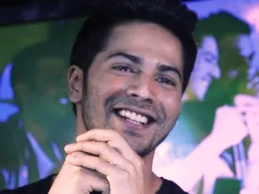 Varun Dhawan singing at the first MTV Bollyland Club Night