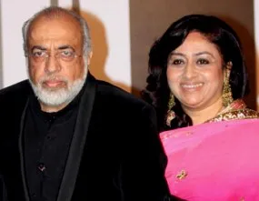 JP Dutta with wife Bindiya Goswami