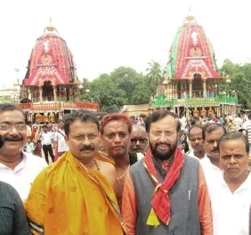 Union minister Javadekar in Puri ( pic: Biswaranjan)