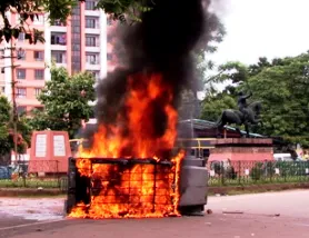 police jeep set ablaze