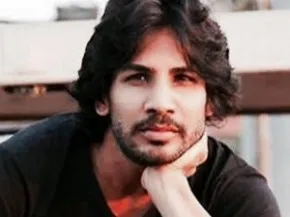 Krip Suri