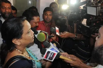 BJP MLA Radharani Panda talking to media persons about the incident (Pic: Biswaranjan Mishra)