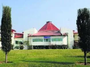 J & K Assembly Building, Srinagar (Courtesy: www.tribuneindia.com)