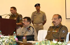police officers meet