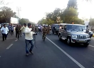 egg thrown at cm